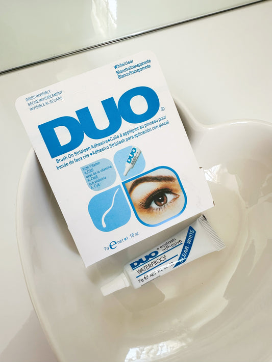 Pegante dúo