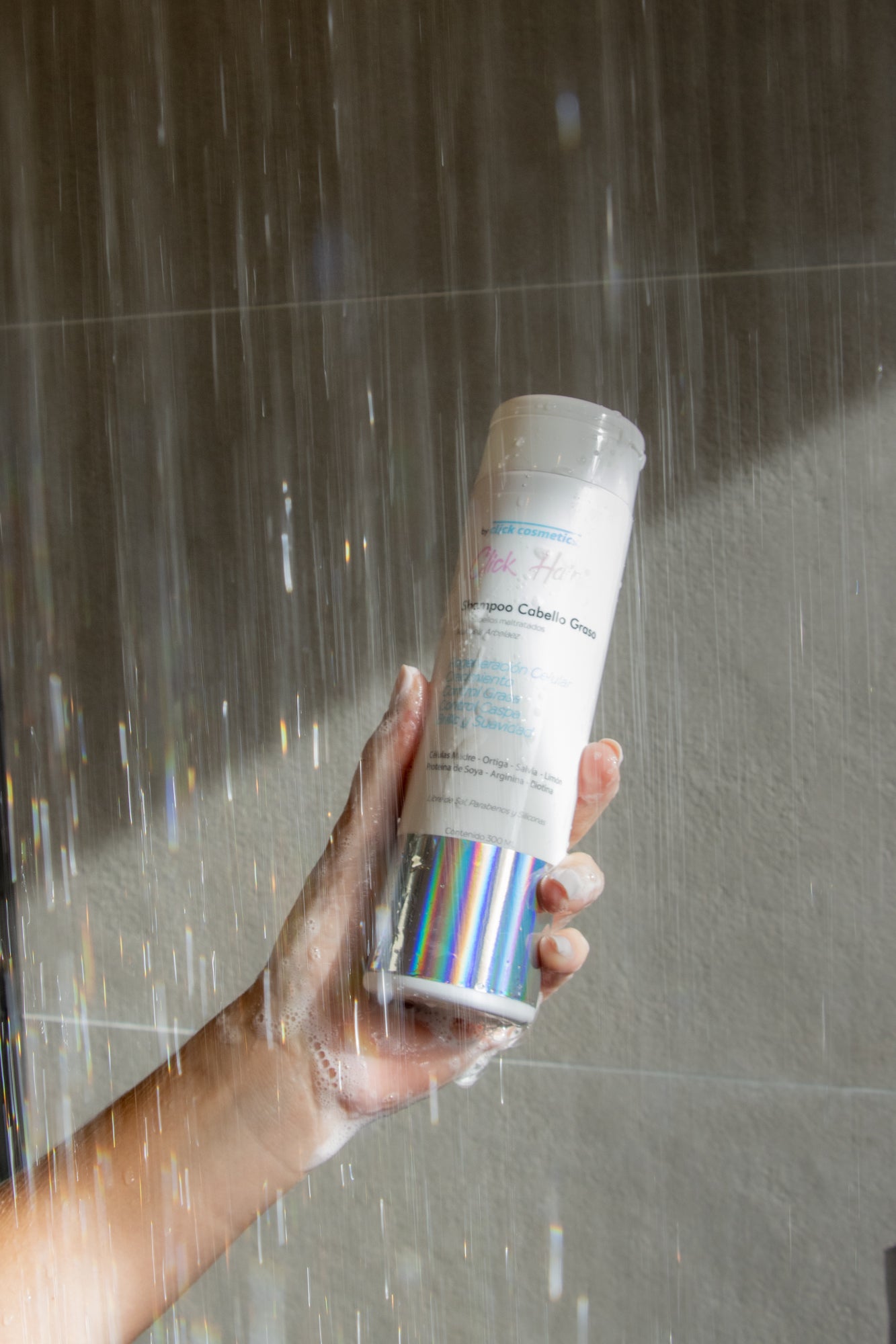 Shampoo para cabello graso click hair (S E23 A)