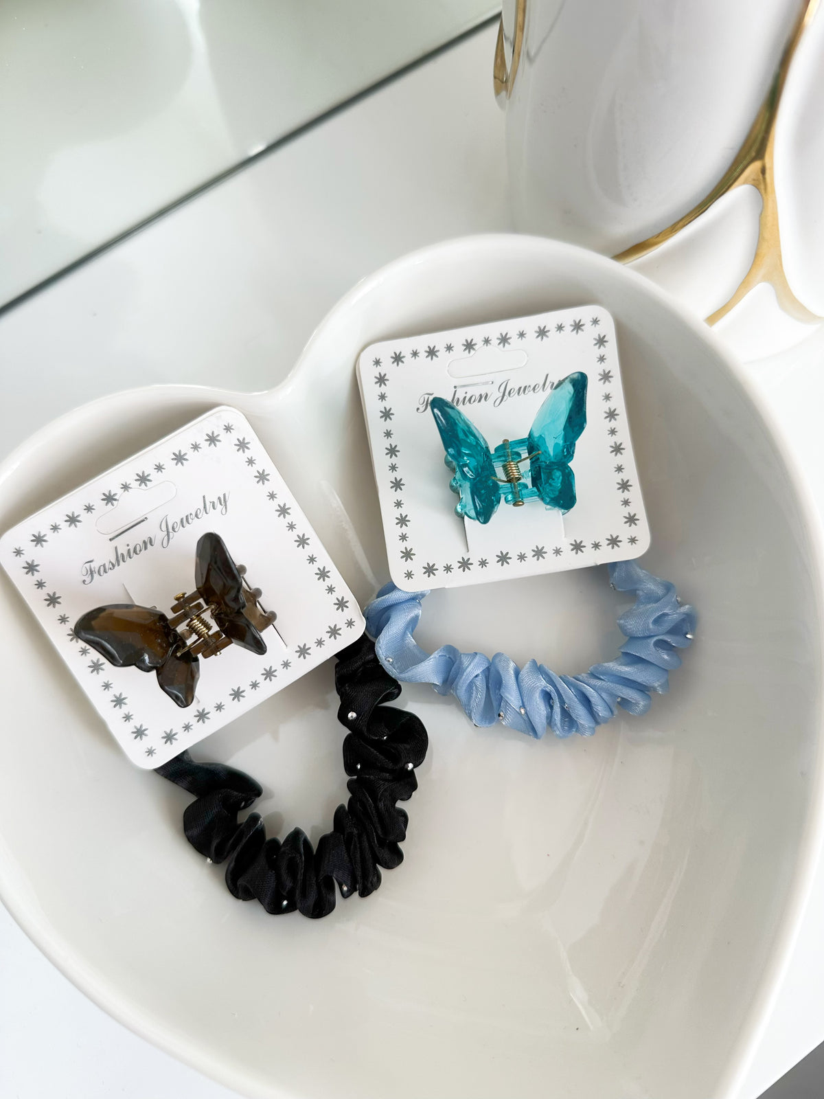 Scrunchis destello + mariposa min