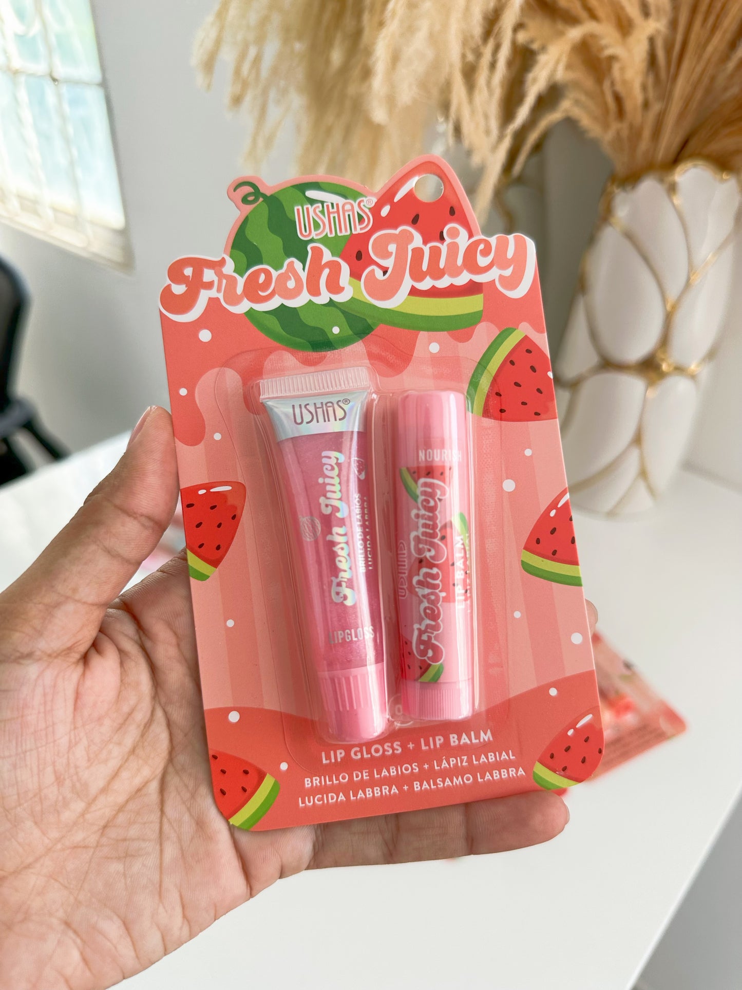 Lip gloss + Lip balm fresh juicy (p2-E9-A)