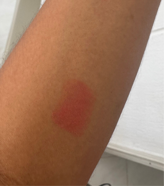 labial hidrante con color avon