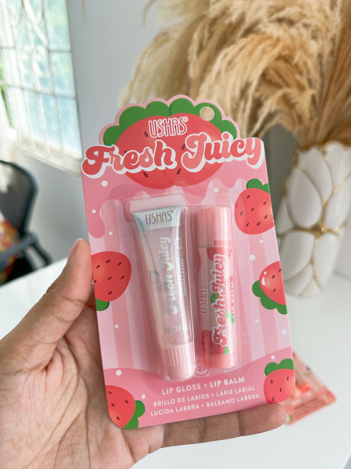Lip gloss + Lip balm fresh juicy (p2-E9-A)