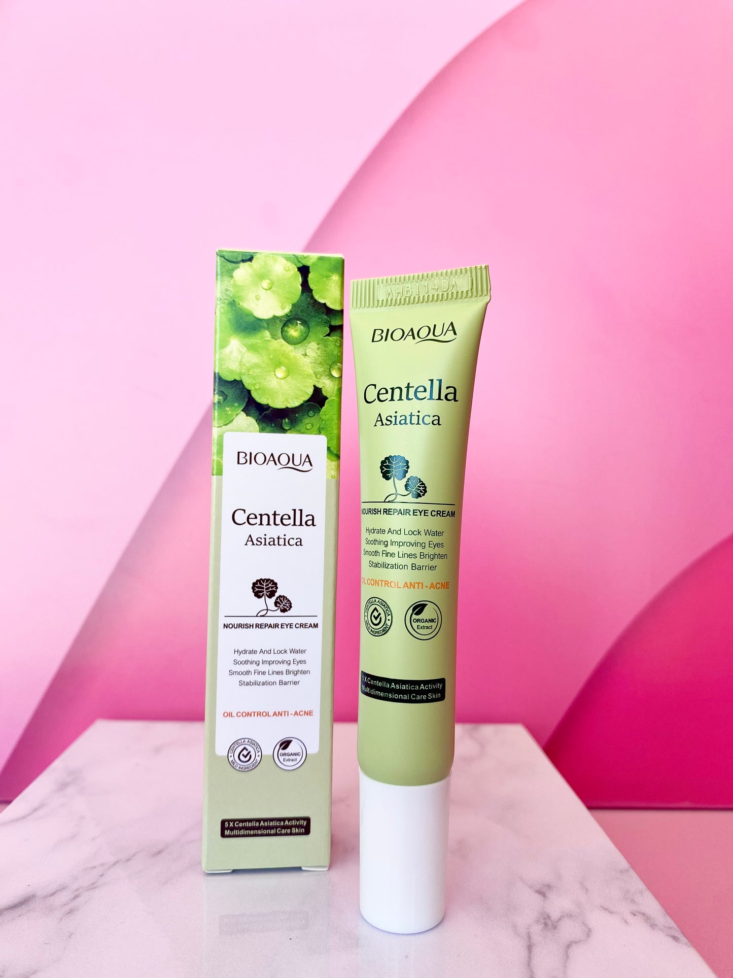 contorno de ojos centella asiática (P2-E11-C)