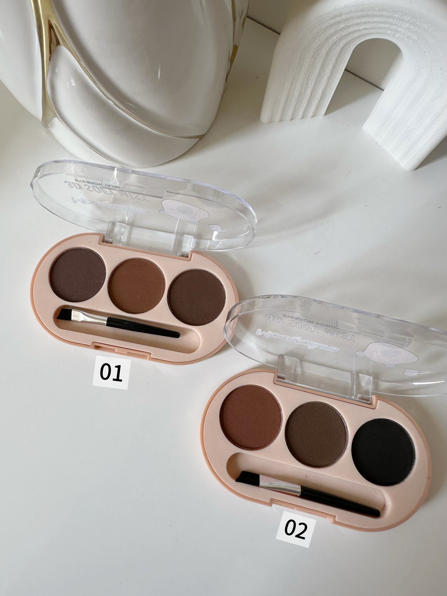 Sombra de cejas (p1-E1-f)