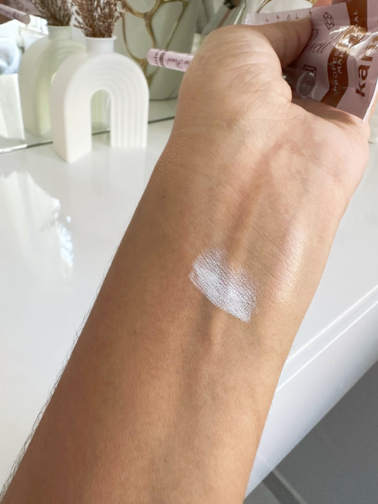 Lápiz de ojos blanco karite (p1-E1-A)