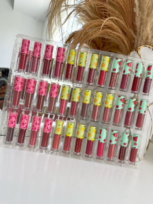 caja x36 labiales liquidos   [P1-E1-G]