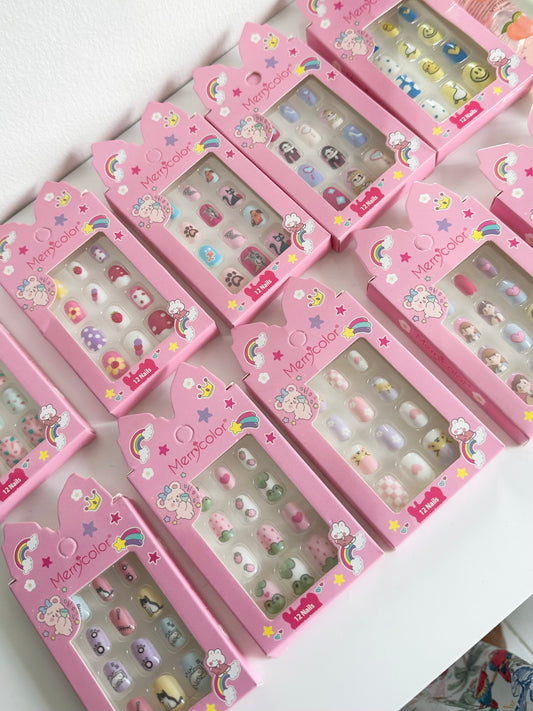 caja uñas para niñas  [S-E26-D]