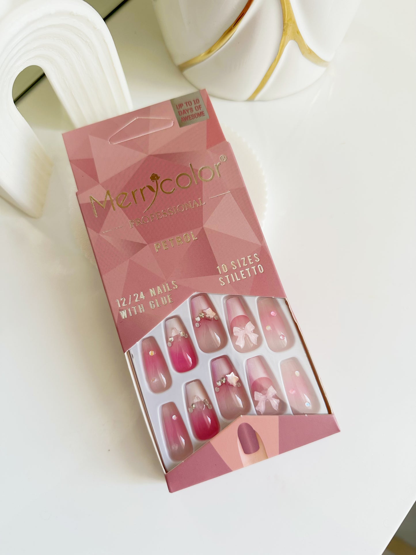 caja de uñas press on rosada lazo blanco  c/u[S-E26-D]