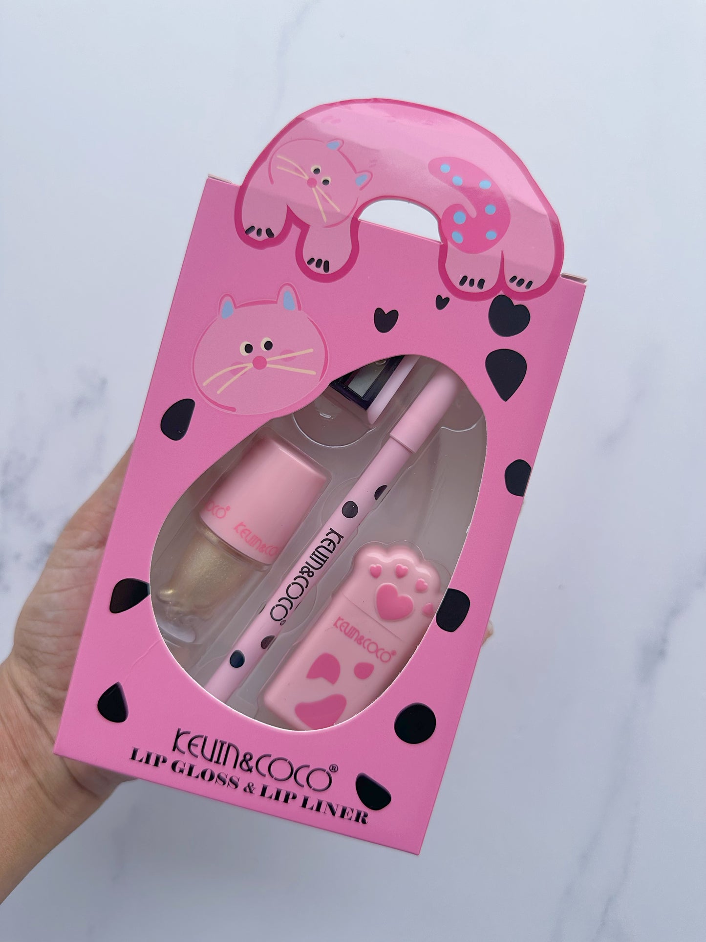 set x3 gatico delineador + gloss + labial + sacapunta
