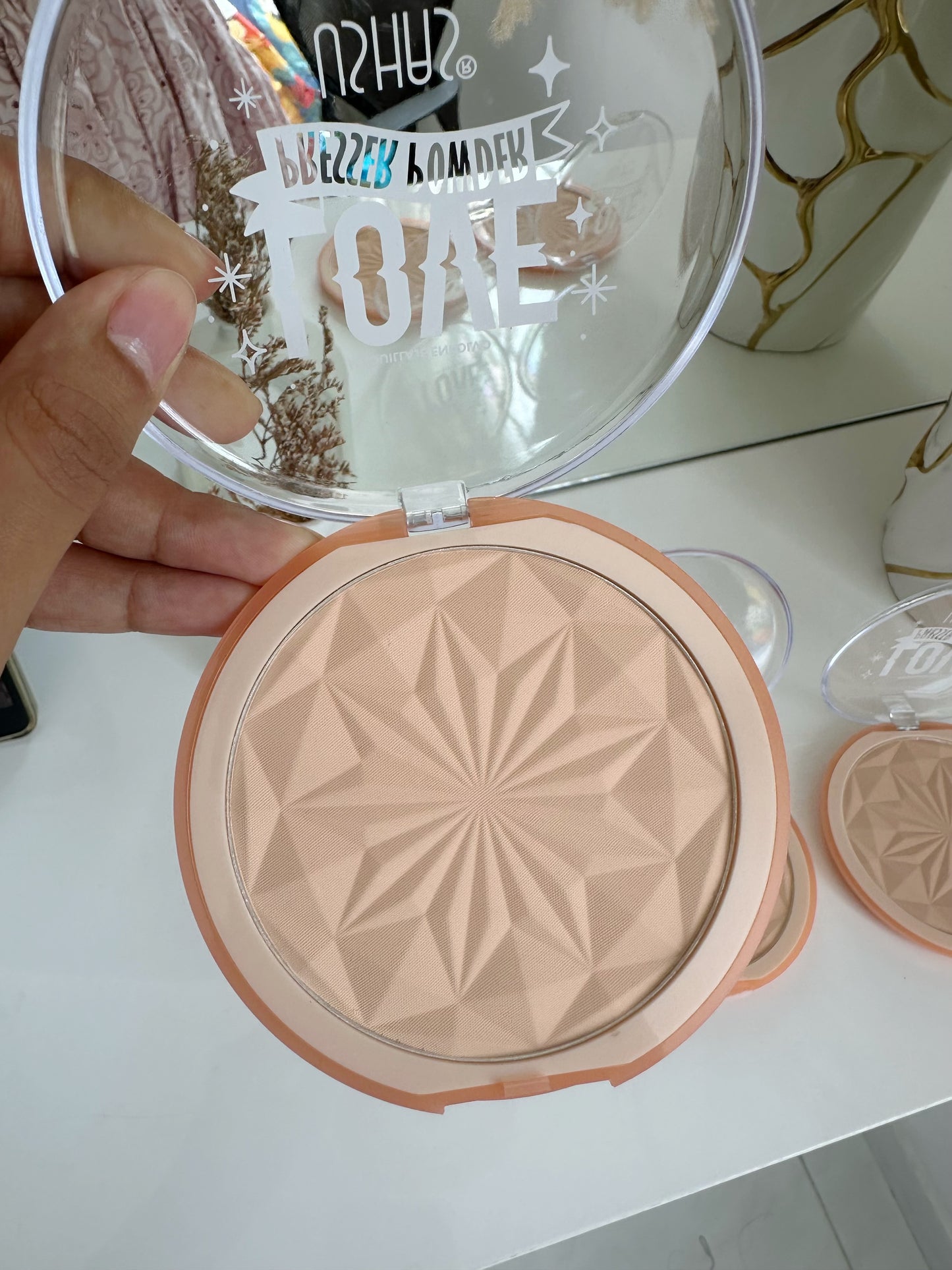 Polvo grande  Love ushas (p2-e16-A)