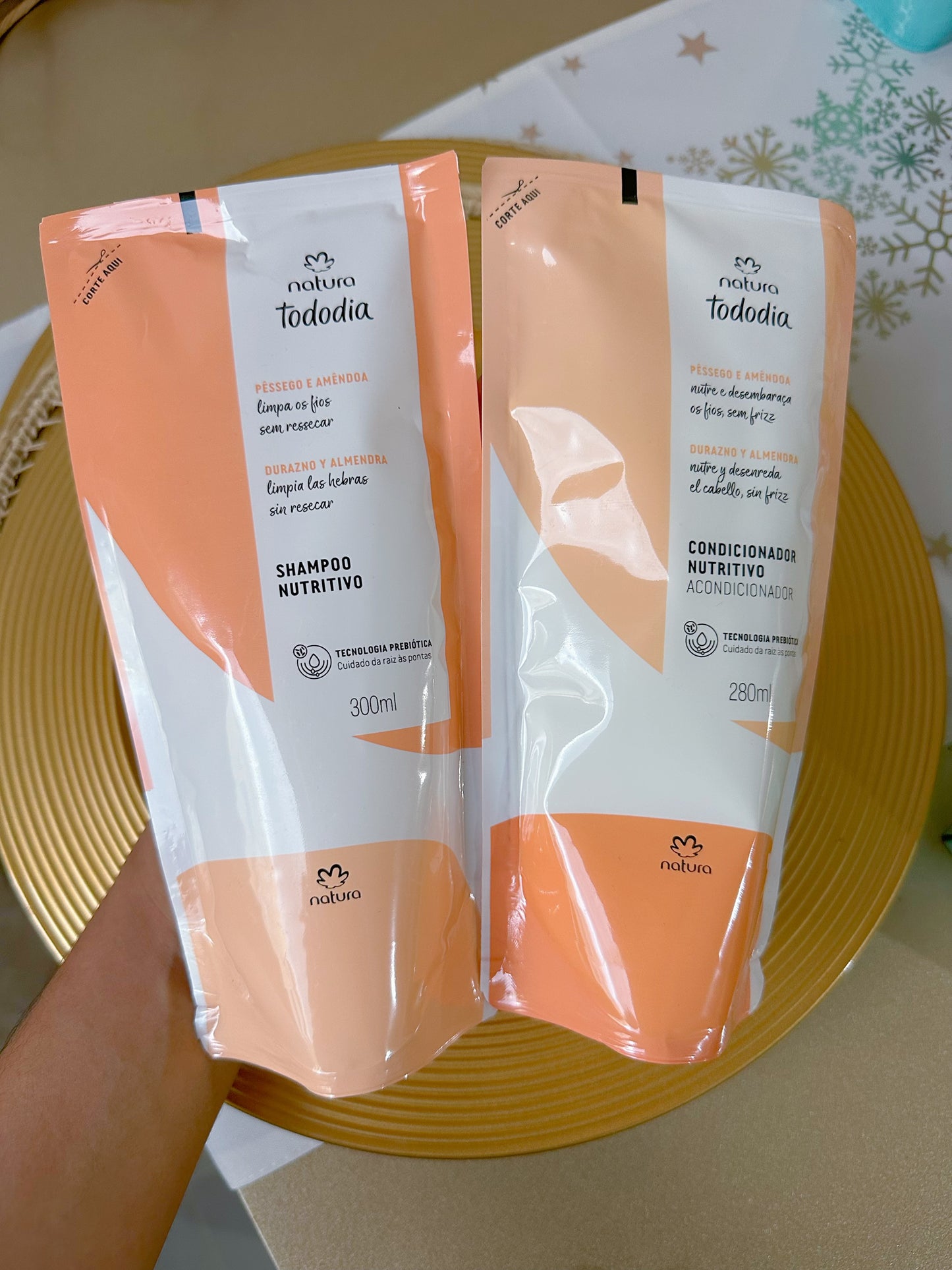 Shampoo y acondicionador  nutrición natura (S-E40-7)