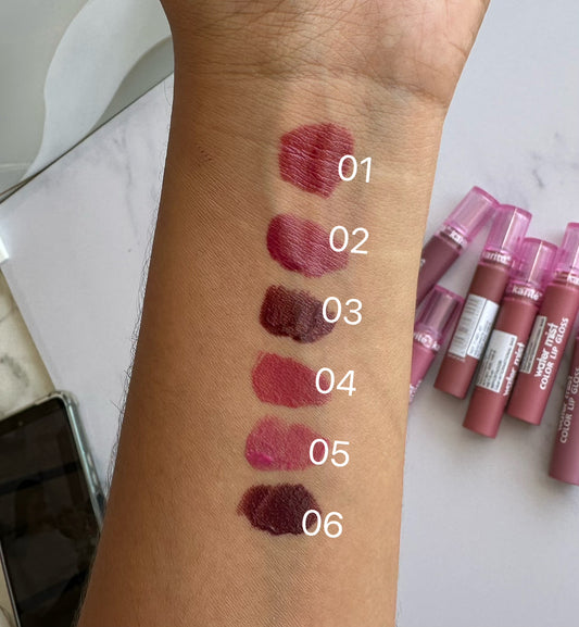Lip gloss (S-E9-E)